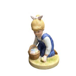 Homco 1985 Denim Days Debbie Collecting Easter Eggs Porcelain Figurine